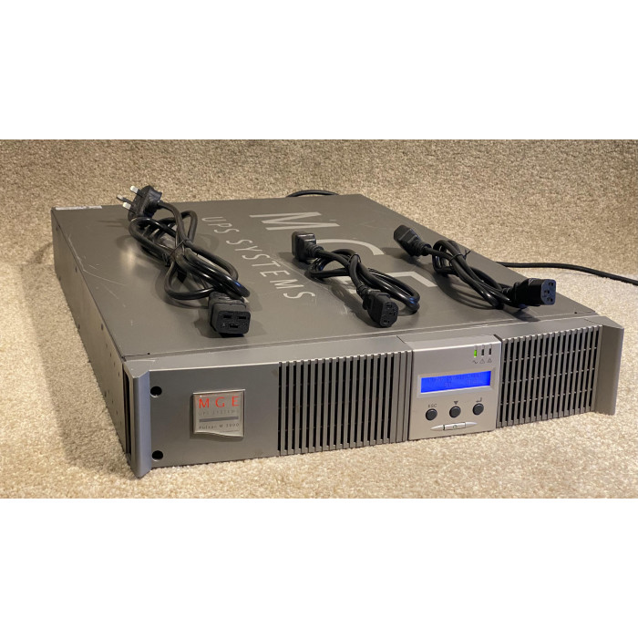 Eaton Pulsar EX M 2200 2u