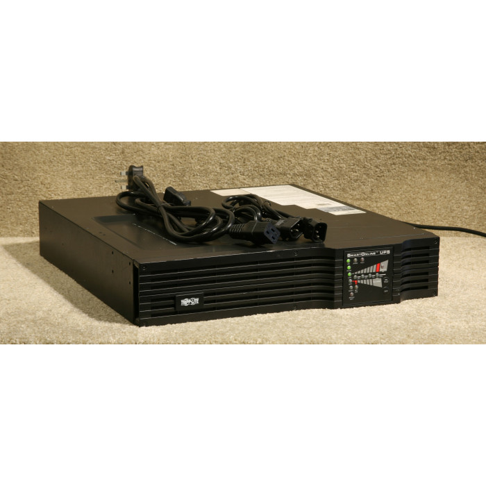 Tripp Lite SUINT2200RTXL2Ua